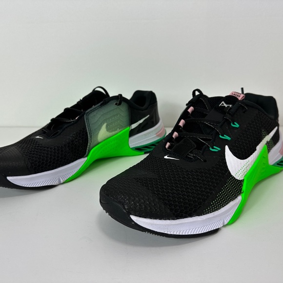 Women Nike Metcon 7 Black - Picture 3 of 8